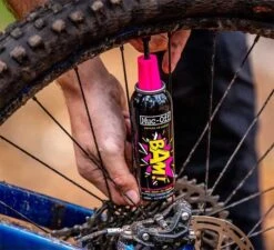 Muc-Off Gonfia E Ripara Bam Air Magic 125ml